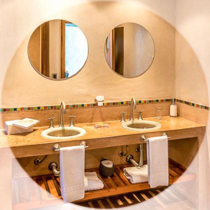 Hotel Lirolay - San Carlos de Bariloche