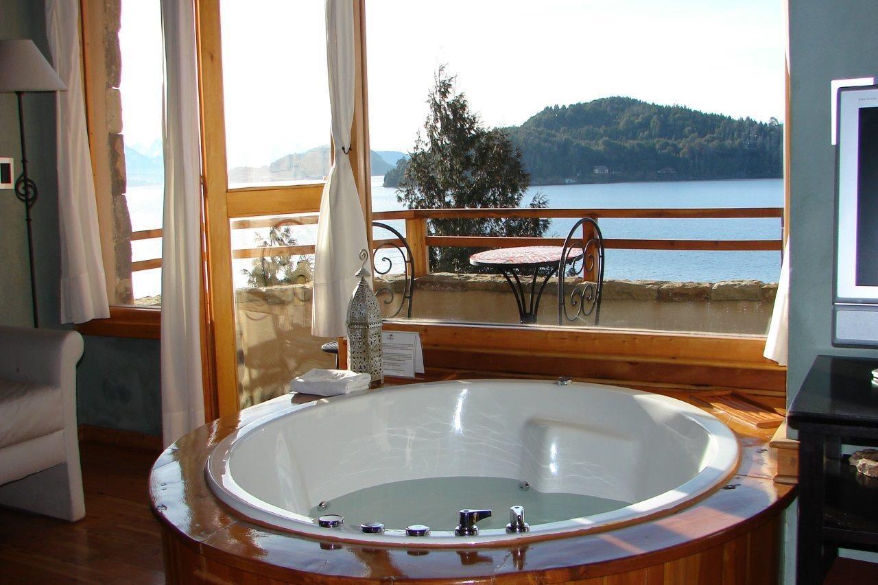 Hotel Lirolay -